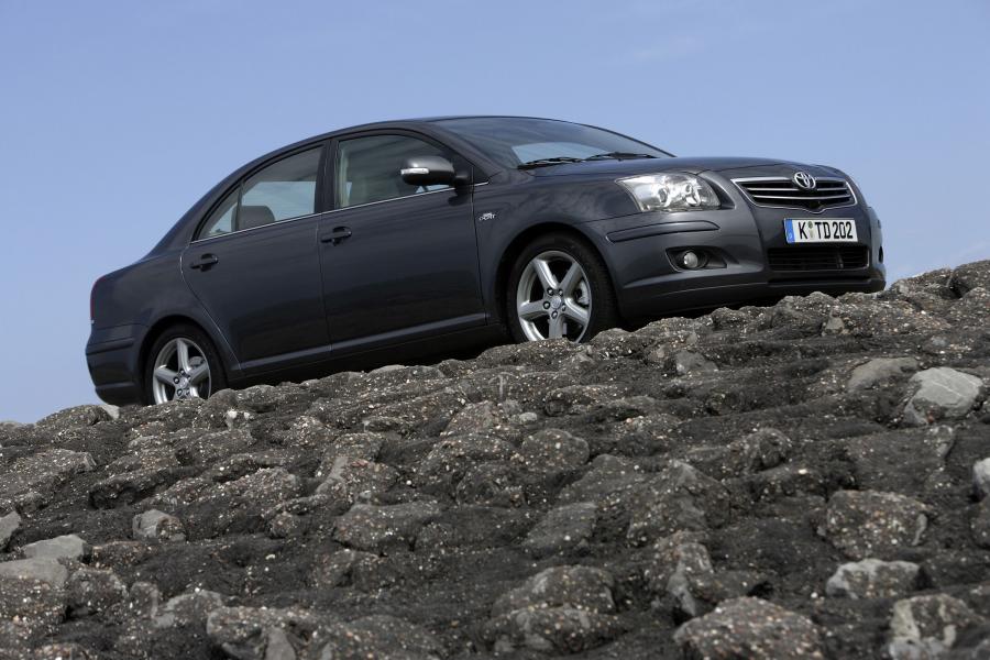  Toyota Avensis Sedan 2006 года  (фото 88 из 113)